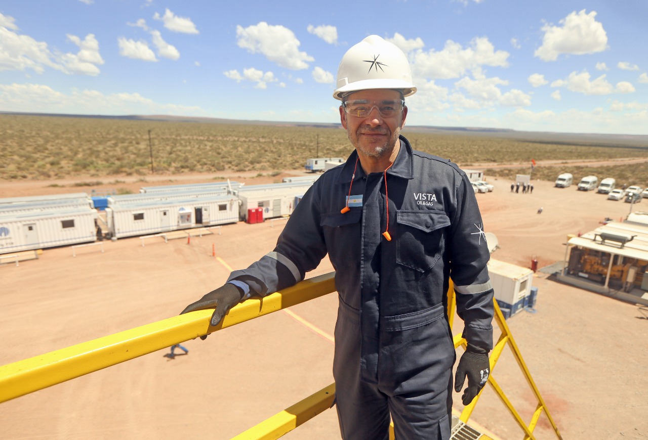 La petrolera de Miguel Galuccio firmó un acuerdo de inversión para potenciar el desarrollo de un área de Vaca Muerta.