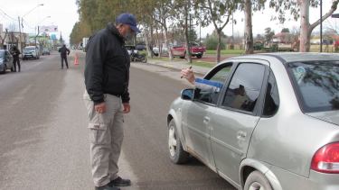 En operativos de control se verificó el incumplimiento de pautas y se abrieron causas judiciales. (Foto gentileza)