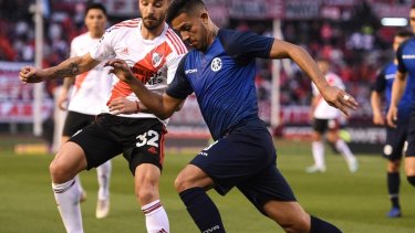 El lateral izquierdo se iría al Lens a cambio de 6 millones de euros.