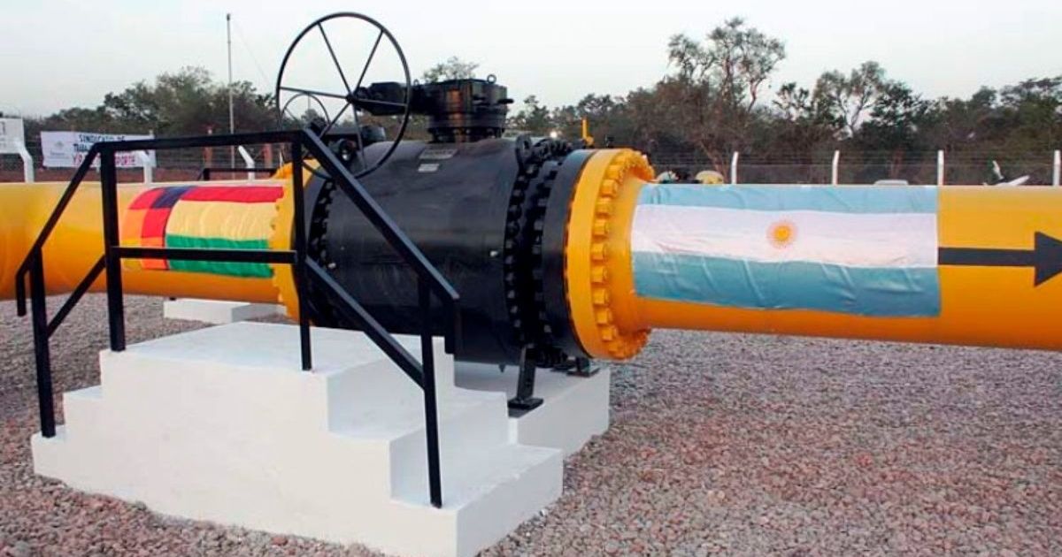Bolivia autoriza la importación de gas y busca integrar su red con Argentina