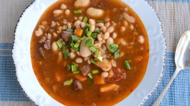 Guiso de alubias ideal para temperaturas bajo cero