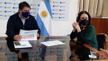 El intendente Mariano Gaido y Mercedes Lamarca. Foto: Gentileza