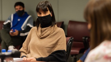 Leticia Esteves, diputada de Juntos por el Cambio, recordó el cambio de Omar Gutiérrez respecto al consenso fiscal de Mauricio Macri. (Legislatura Neuquén)