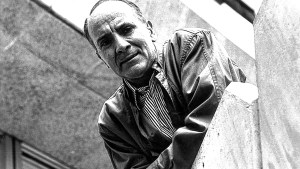 Manuel Puig, el escritor que desencorsetó la literatura argentina