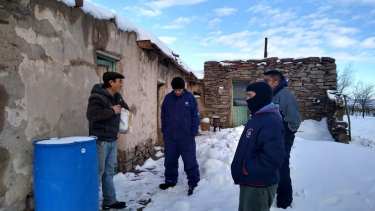 La zona está cubierta con un grueso manto blanco desde Ramos Mexía hasta la cordillera. (foto: gentileza)
