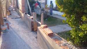 Denuncian irregularidades en las refacciones de las viviendas oficiales