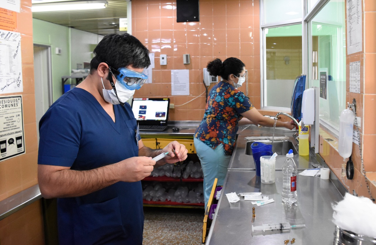 Continuan aumentando los contagios en el personal de Salud de Neuquén.