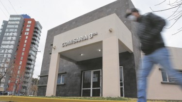 Al menos tres efectivos dieron positivo al test de coronavirus. 