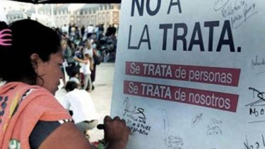 La línea 145 recibe denuncias sobre trata de personas las 24 horas, todo el año, de forma gratuita y anónima. (Gentileza).-