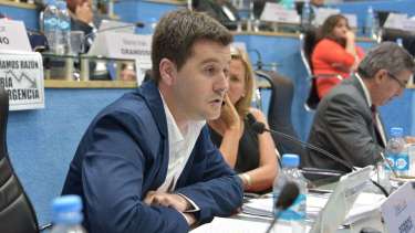 Legisladores del FdT adhieren a la reducción del IVA para los municipios