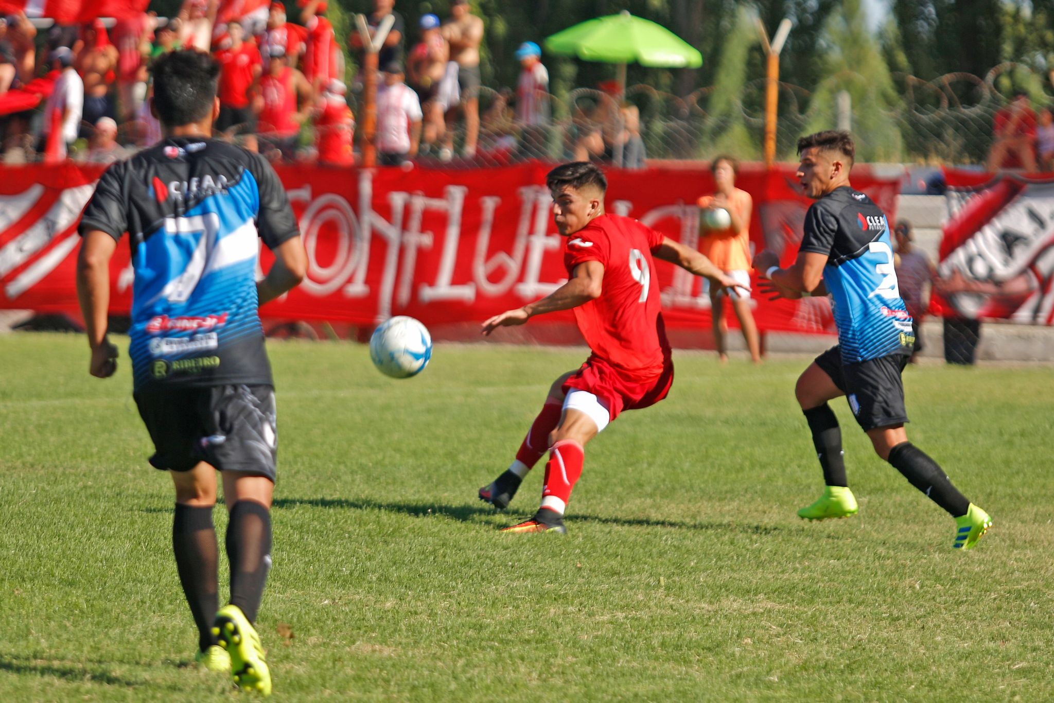 A pesar de su corta edad, Ramírez es clave en el Rojo. (Foto: Archivo Juan Thomes)