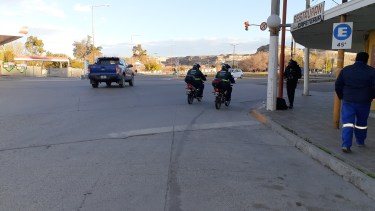 Provocó un choque y se dio a la fuga