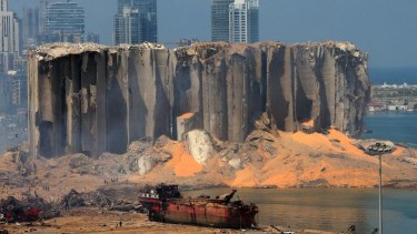 Aumenta a 154 el número de muertos por la explosión en Beirut y detienen a 16 personas