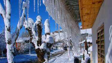 Manzano Amargo siguió a Las Ovejas y se blindó hasta el domingo. (Foto: archivo)
