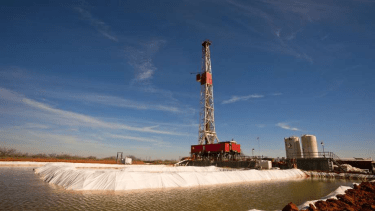 El presidente de Estados Unidos, Donald Trump, usará su posición en la industria petrolera para intentar sacar ventaja por sobre la candidata demócrata. (foto: gentileza)