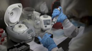 Murieron 198 personas y 8.771 fueron diagnosticadas con coronavirus en el país