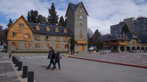 Empresarios de Bariloche piden abrir rutas el 1 de octubre