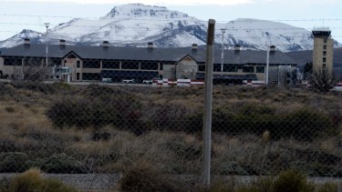El aeropuerto de Bariloche no recibe vuelos de cabotaje solo privados con autorización nacional. Foto: Alfredo Leiva
