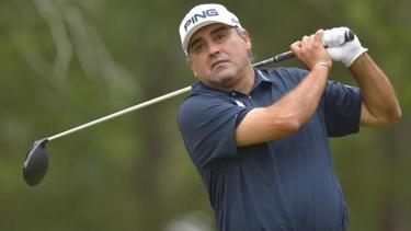 El Pato Cabrera jugó mejor en el cierre, pero quedó lejos