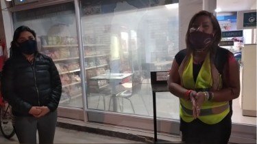 La intendenta Yamila Direne recorrió los comercios para promover las medidas preventivas.  (Foto: gentileza)