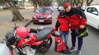 Los hinchas de la Lepra sueñan con la vuelta de Lio a sus raíces.