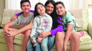 Rosana Hernández: del estrés de la UTI, a la sonrisa de sus hijos en casa