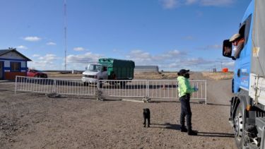Desde hoy y hasta el 24 de agosto inclusive continúan la restricción de ingreso y egreso a Jacobacci. (Foto: José Mellado)