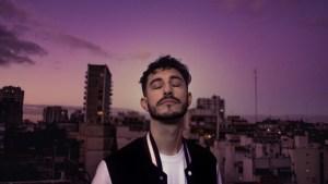 Kianea: parado en territorio electrónico