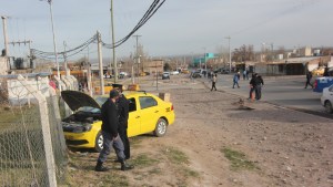 El taxista baleado en Cuenca XV continúa internado en grave estado