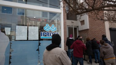 Los afiliados suman inconvenientes por los problemas financieros de la obra social.