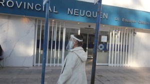 Neuquén comunicó 212 nuevos casos de coronavirus en el arranque del domingo