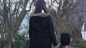 La historia de una madre y su hijo con coronavirus aislados en un hotel