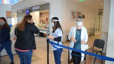 El hospital Castron Rendón es el que concentra la mayor cantidad de camas de terapia intensiva. Foto: Yamil Regules.
