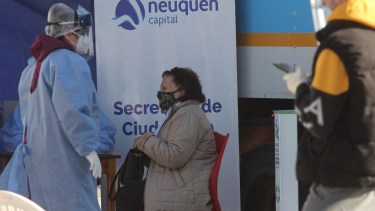 Desde que comenzó la pandemia hubo más de 60 contagiados de coronavirus en Neuquén. Foto: Oscar Livera.