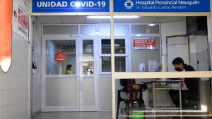 Cuatro pacientes esperan una cama de terapia intensiva en el Castro Rendón