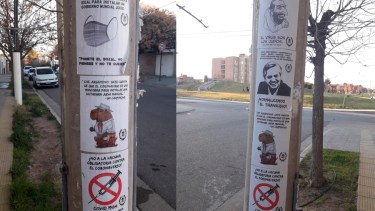 Los carteles fueron pegados en varios puntos de la ciudad. Foto: Gentileza