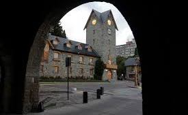 El municipio y la CEB inician obras de soterramiento de cables en el Centro Cívico