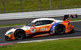 Fenestraz defiende su liderazgo en Japón