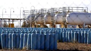 Al cilindro de gas de 45 kilos no le llegó el congelamiento y el precio es inalcanzable
