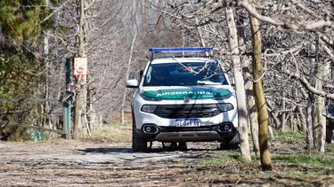 Gendarmería en Costa Norte (foto: Florencia Salto) 