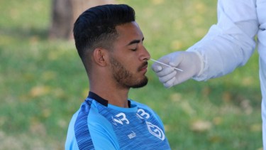 Goias informó hoy que tiene diez casos positivos en su plantel. (Foto: globoesporte)