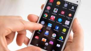 Telefonía celular, internet y televisión paga pasarán a ser «servicios públicos»