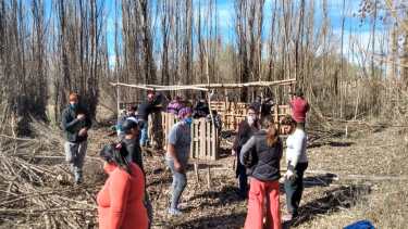 Alrededor de 120 personas se instalaron en el lugar (gentileza)