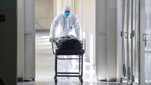 Covid-19: murieron tres personas que estaban internadas en el hospital de Roca