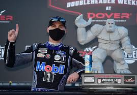 Harvick sumó su séptimo triunfo en la Nascar