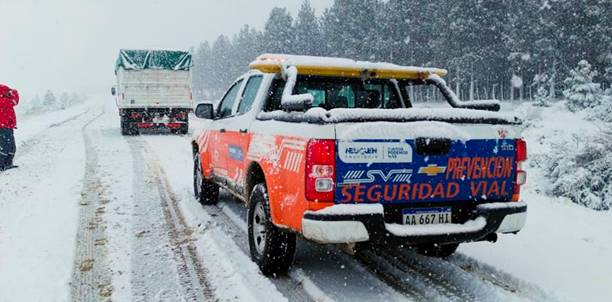 Montarán un operativo en rutas de Neuquén por el alerta de nieve. (Foto: Gentileza(