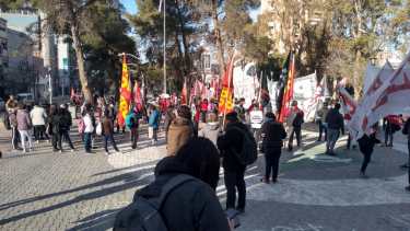 Una de las demandas de las organizaciones sociales es trabajo genuino. Foto: Yamil Regules
