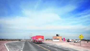 Imponen fuertes multas por exceso en el transporte de cargas en Río Negro