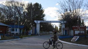 La Colonia Penal de Roca está ubicada sobre calle Palacios y Buenos Aires, al norte del casco céntrico. (foto: archivo)