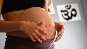 Reclaman tratamientos: la infertilidad afecta a una de cada seis personas en el mundo, según la OMS